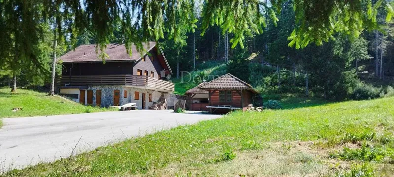 Casa Ravna Gora, 164,50m2 – 2
