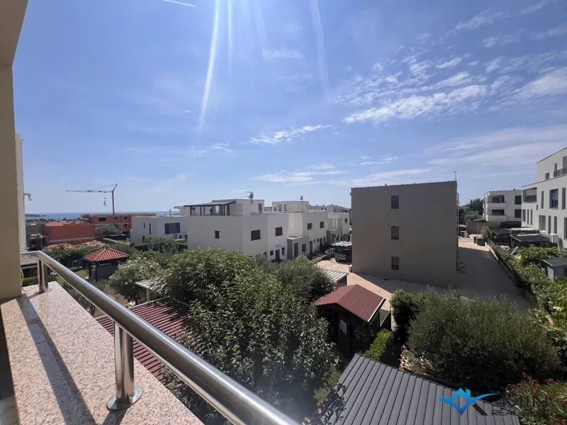 Appartamento con una camera da letto con vista mare – 2