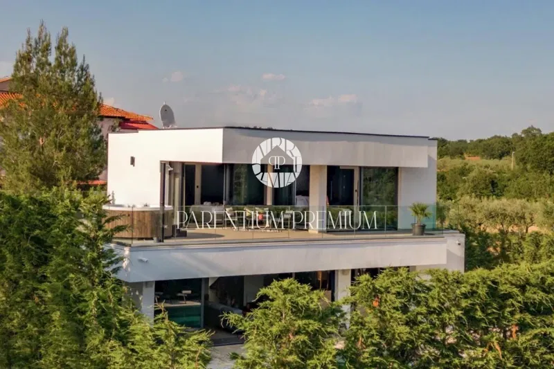 Designer villa 700 m from the sea – 3