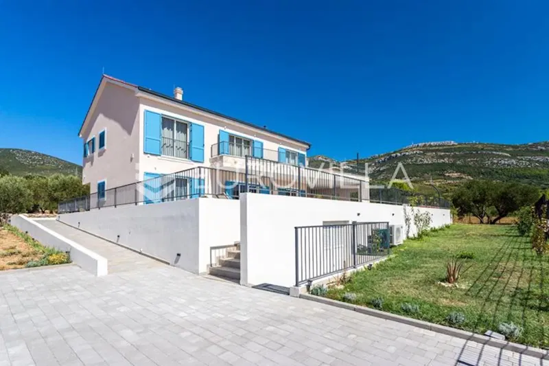 Casa Kaštel Novi – 2