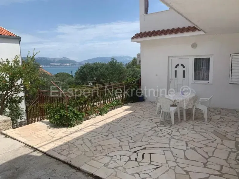 Slatine, detached house 500 m2, 75 m from the sea with a view – 2