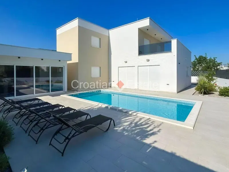Casa Kaštel Novi – 2