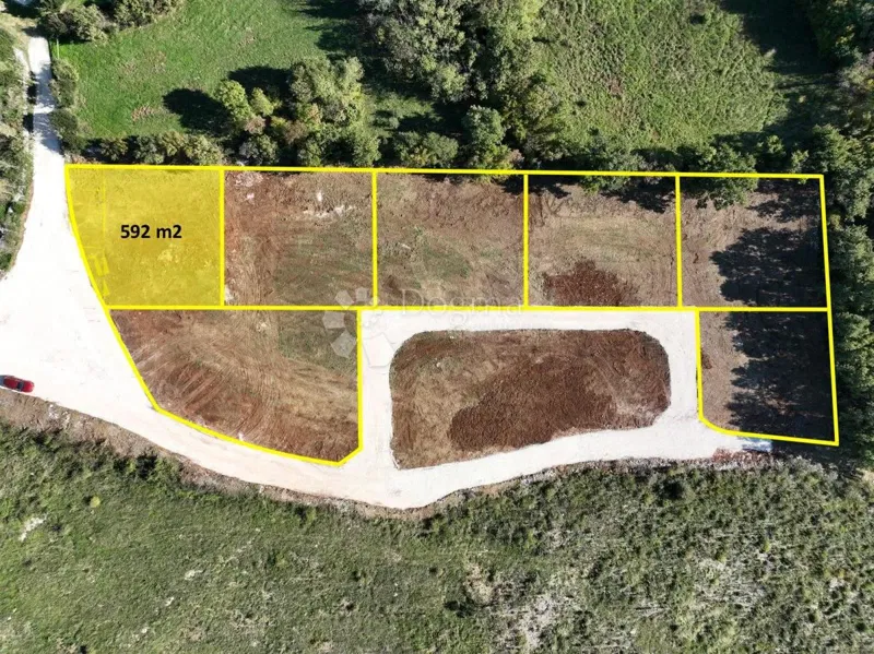 Terreno Barban, 613m2 – 2