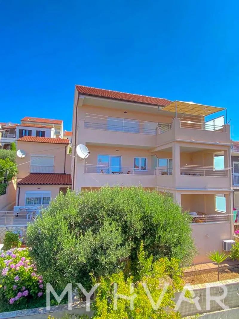 Dom Hvar – 2