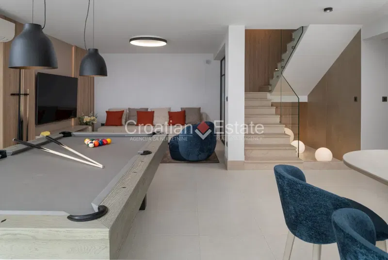 Casa Podstrana – 3