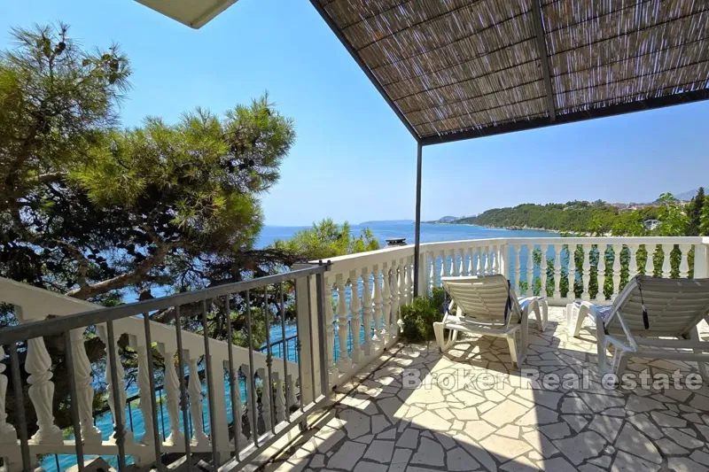 Semi-detached house in the first row to the sea – 2