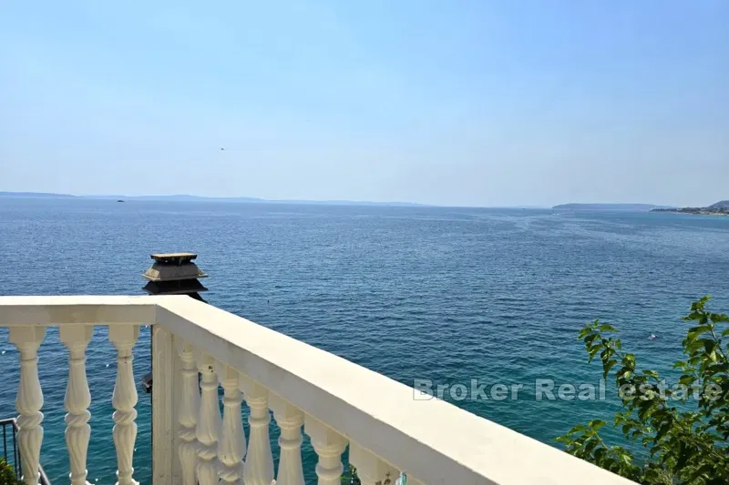 Semi-detached house in the first row to the sea – 3