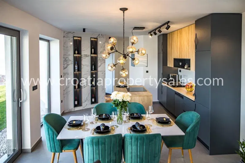 Split, villa for sale, 1.500.000 € – 3