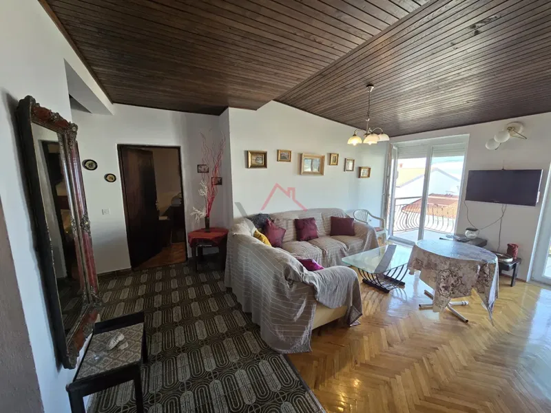 CRIKVENICA - Spazioso appartamento con garage, giardino e vista mare – 3