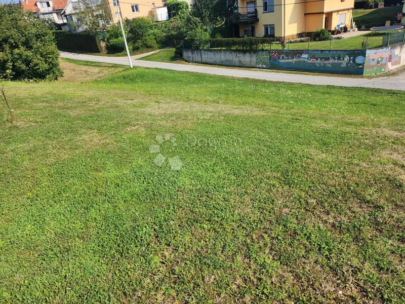Građevinsko zemljište 2.039m² nadomak Stubičkih Toplica!