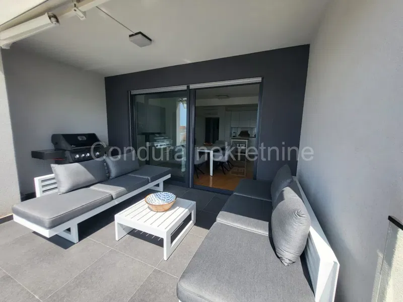 Diklo (Zadar) - beautiful three-bedroom apartment 30 m from the sea, sea view, 2nd floor – 2