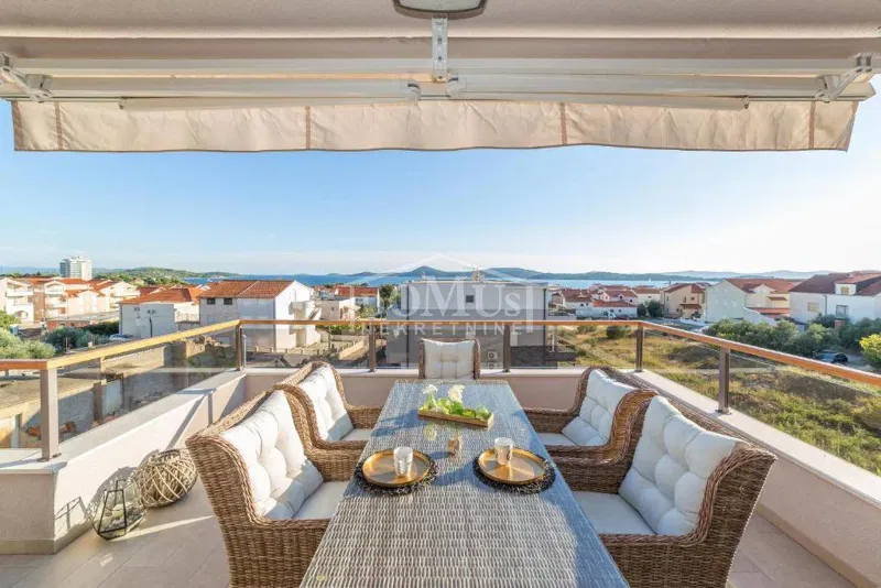 Vodice, 4-bedroom apartment 136,52 m2 on the 2nd floor with sea view – 3