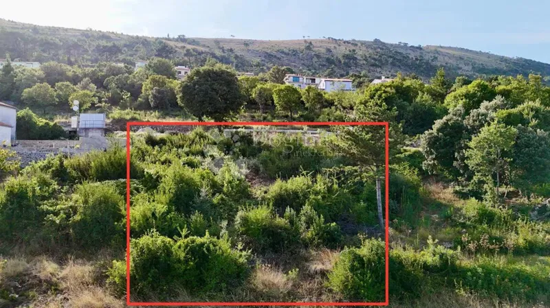 Terreno Plomin, Kršan, 1.040m2 – 3