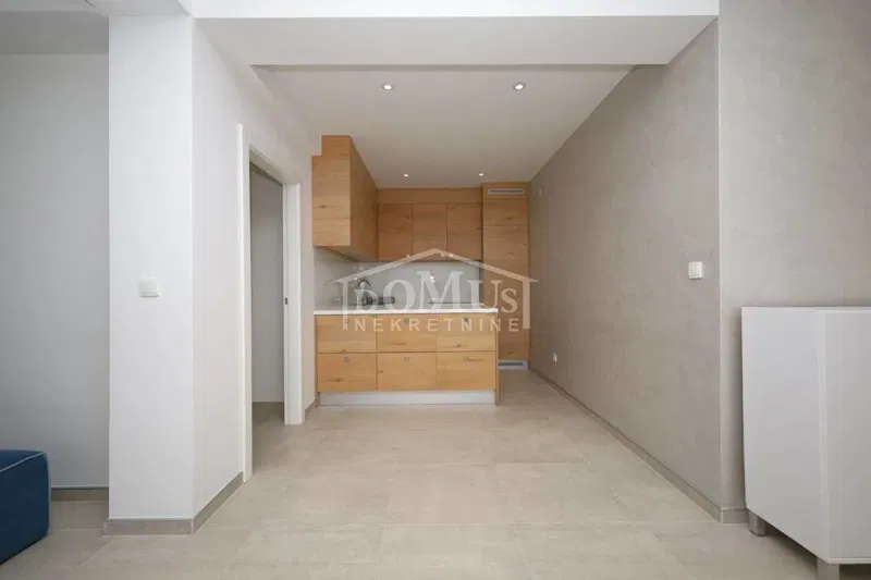 Vodice, near the center, completely renovated and furnished 2-room apartment 69.82m2 – 3