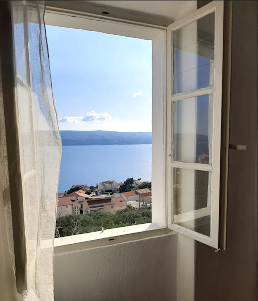 KUĆA S POGLEDOM NA MORE