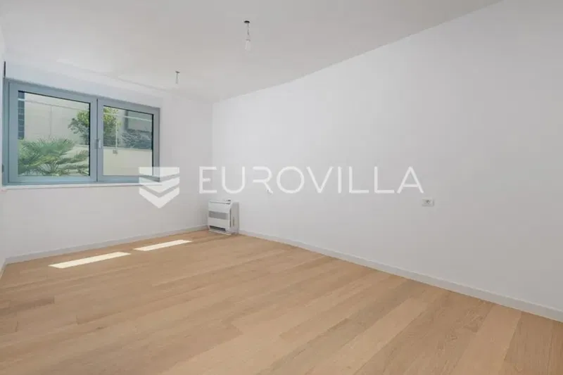 Opatija, Center, three-room apartment in a new building with 2 terraces of 134 m² – 2