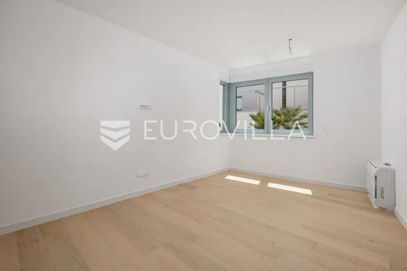 Opatija, Center, three-room apartment in a new building with 2 terraces of 134 m² – 3