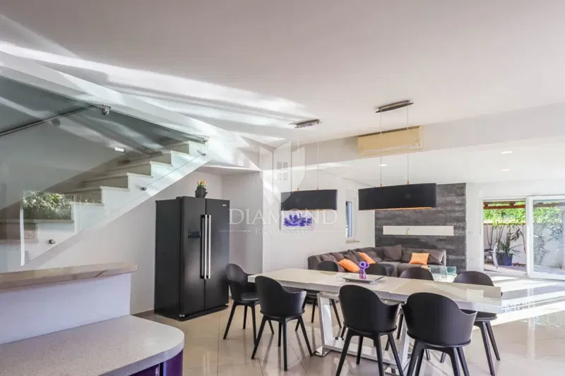 A beautiful house in the vicinity of Rovinj – 3