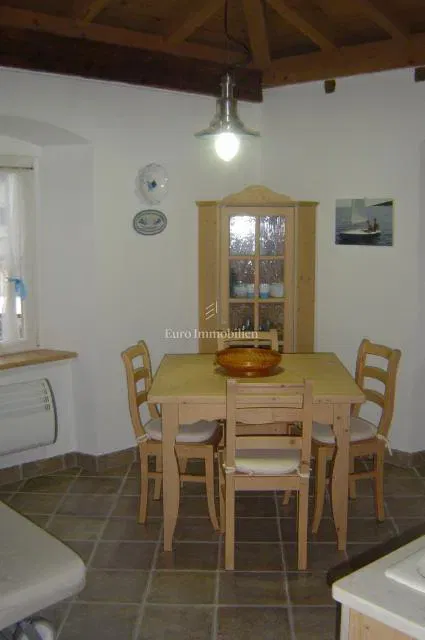 Veli Lošinj, un appartamento eccezionale in centro – 2