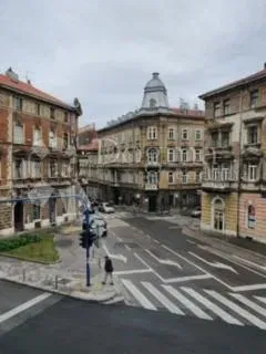 Kereskedelmi Centar, Rijeka, 75m2 – 2