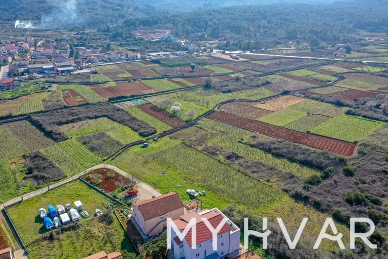Terreno edificabile Pelinje #3 – 3