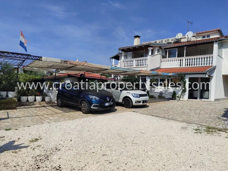 Rogoznica, house for sale, 759.000 € – 3