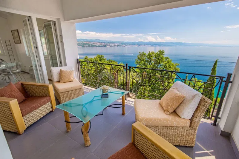 OPATIJA - Penthouse 222m2 fantasztikus helyen kiadó – 2