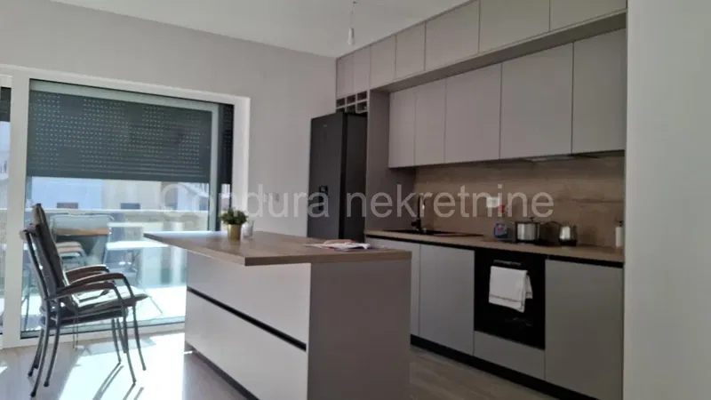 Appartamento Povljana – 2