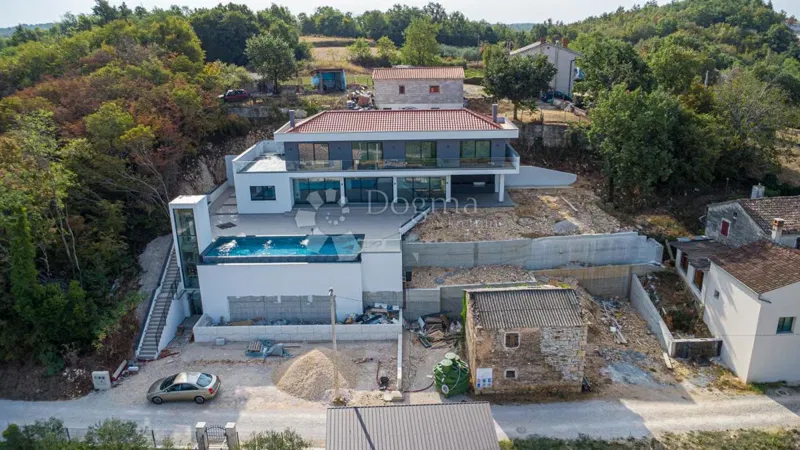 Casa Vižinada, 420m2 – 2