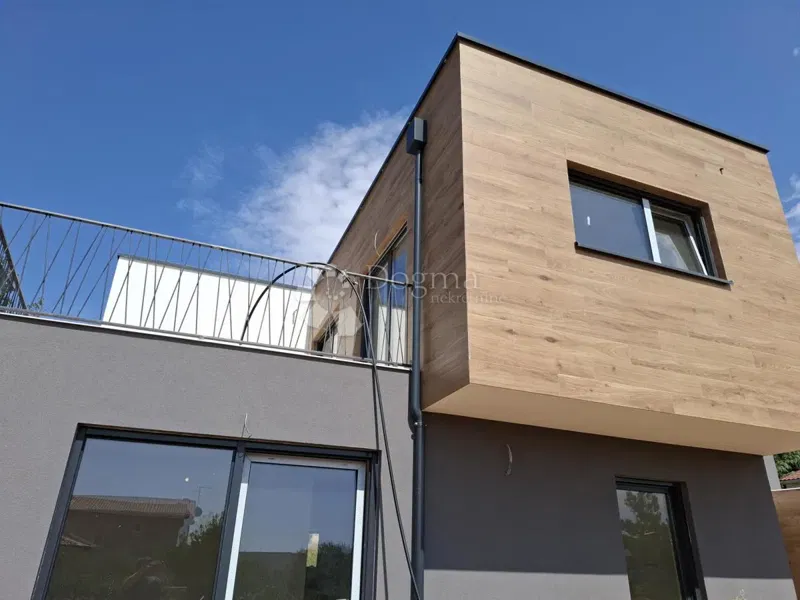 Ház Kaštelir, Kaštelir-Labinci, 114m2 – 2