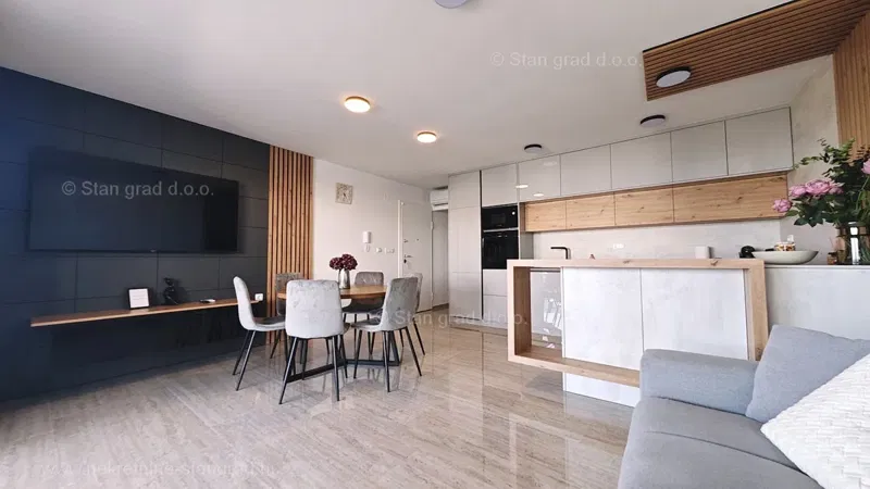 Malinska, vonzó apartman medencével és tengerre néző kilátással! – 3