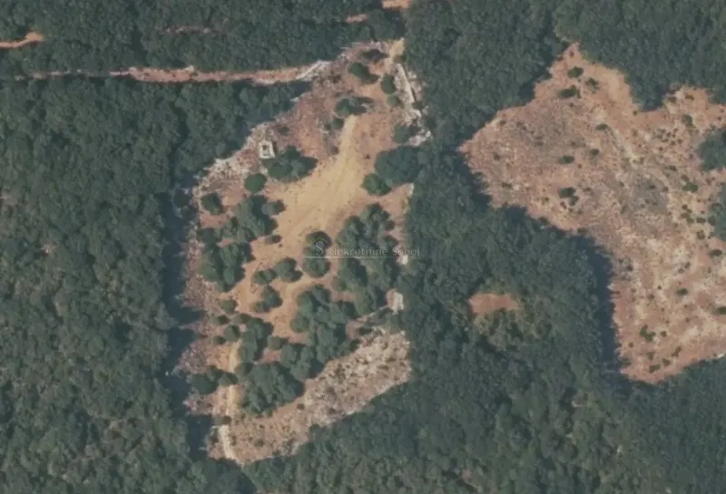 Terreno Punta Križa – 2