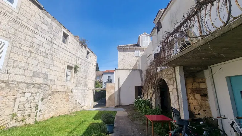 Dom Vis – 3