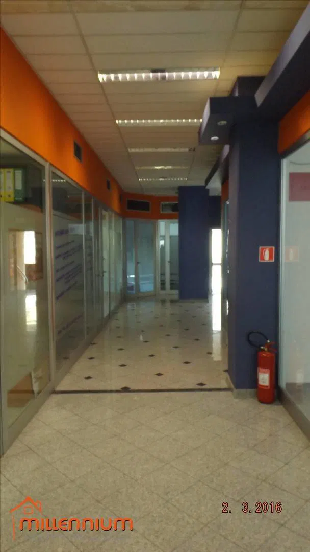 Viškovo, poslovni prostor od 24.30m2 – 2