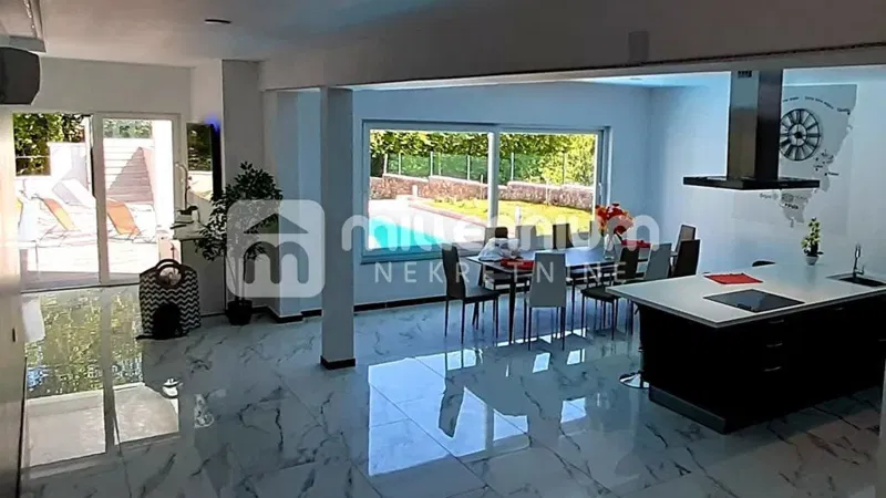 House Labin, 276m2 – 3