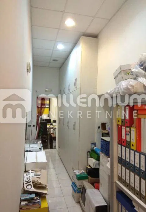 Centar, poslovni prostor od 60m2 – 3