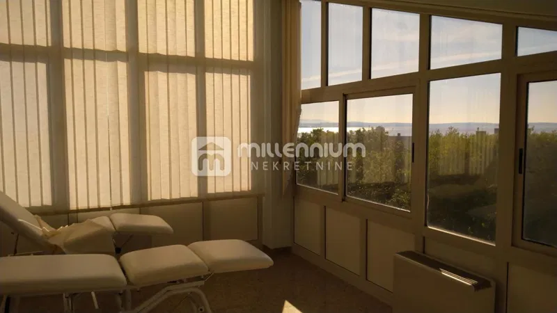 Rijeka, Podmurvice, poslovni prostor od 118.49m2 – 2