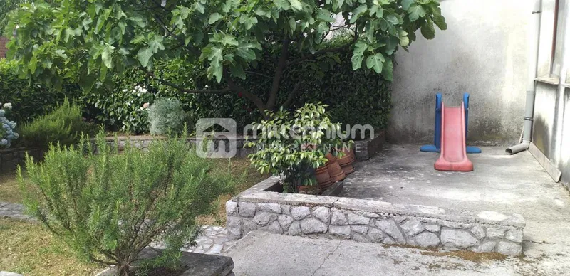 Marinići, 778.98m2, poslovno-stambeni objekt – 3