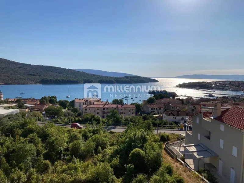 Flat Cres, 99m2 – 2