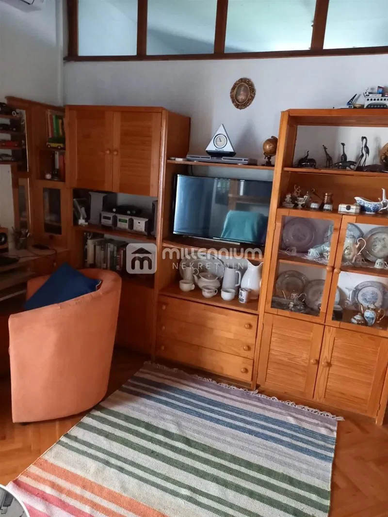 Mali Lošinj, 200m2, samostojeća kuća, 2. red od mora – 3