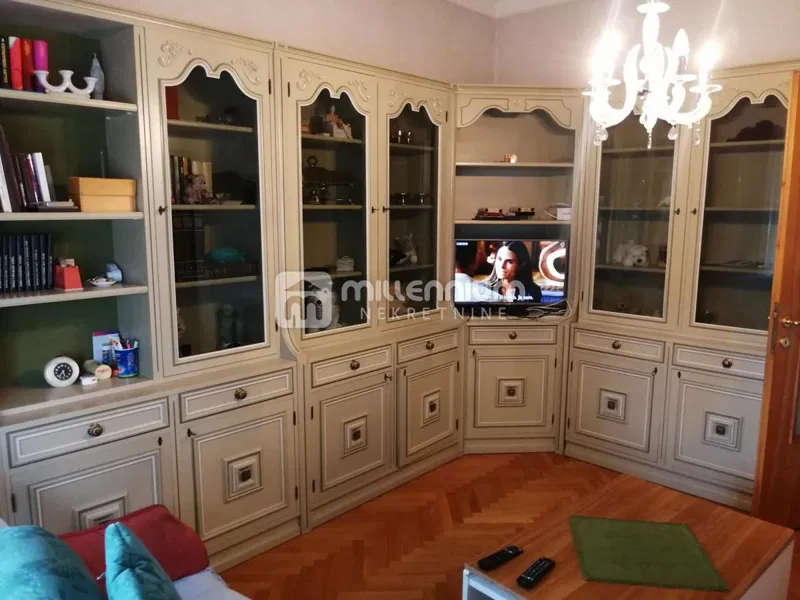 Kozala, 244.24m2, dvoetažni stan s 5 balkona – 3