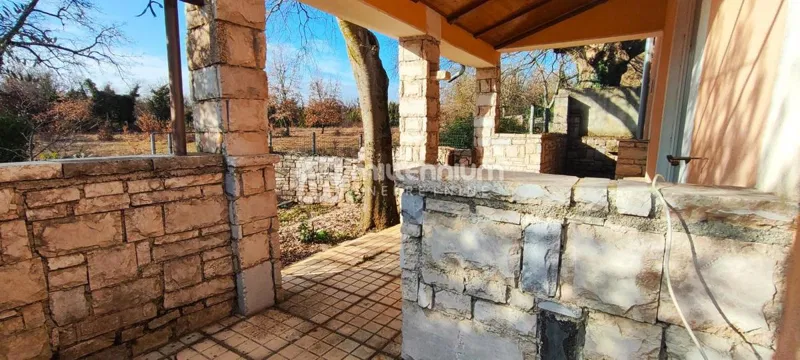 Istra, Baderna, 111m2, samostojeća kuća s velikom okućnicom – 3