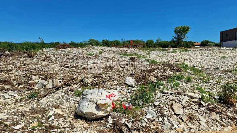 Istra, Labin, 3.993m2, građevinsko zemljište – 2