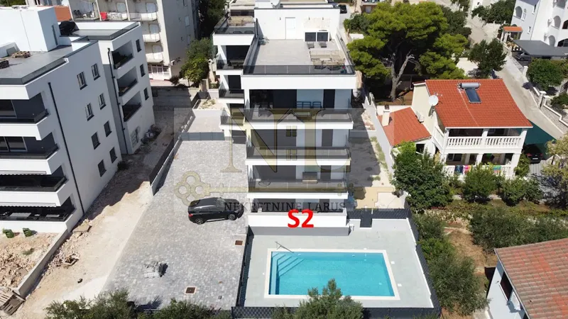 Apartment S2 on the ground floor with a garden, elevator, swimming pool, 100 m from the sea and the beach – 2