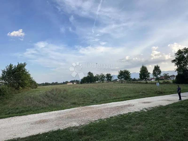 Land Popovača Pazariška, Gospić - Okolica, 7.624m2 – 3