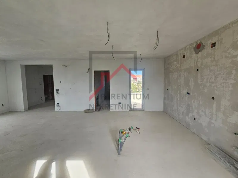 Parenzo, splendida penthouse con vista mare! – 3