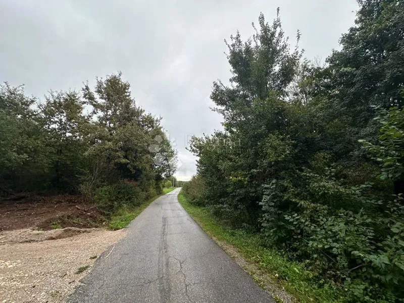 Land Smiljan, Gospić - Okolica, 2.402m2 – 3