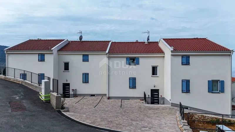 ISOLA DI CRES, CRES - Appartamento 3 camere da letto + bagno, parcheggio, vista mare – 3
