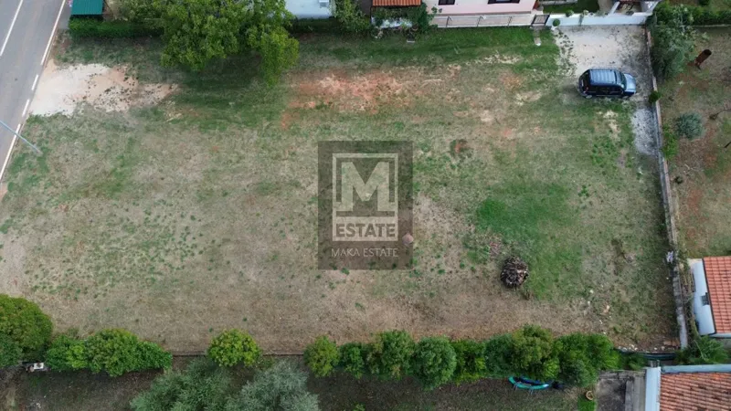 Parenzo, dintorni, Terreno edificabile a 1,5 km dal mare – 2