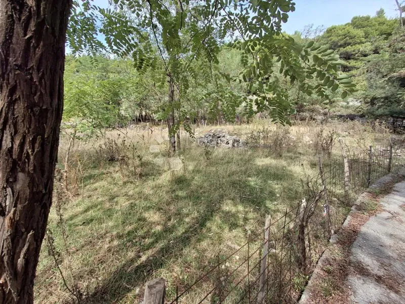 Земля Supetarska Draga, Rab, 635m2 – 2